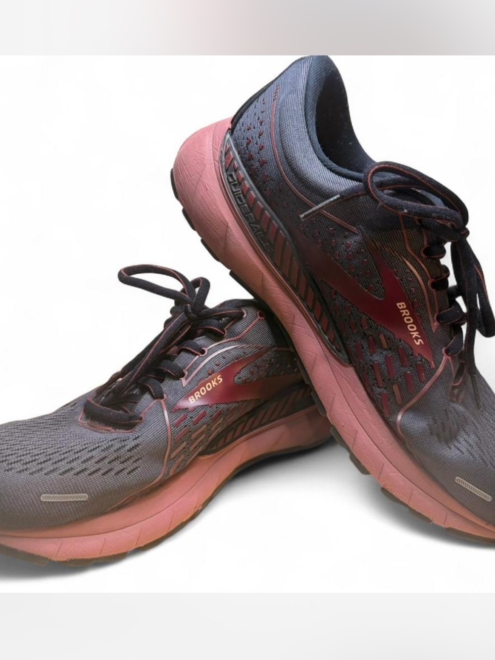 Brooks GTS 21 Adrenaline Running Shoes in Rose Pink and Charcoal 10.5 W